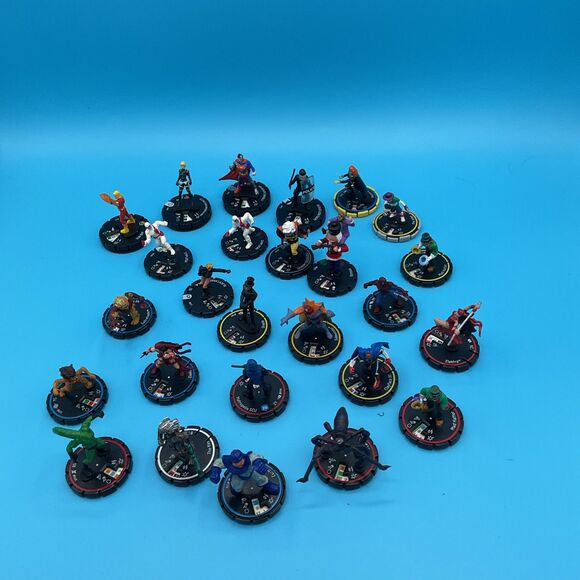 Lot of 26 Wizkids Heroclix Figures Game Pieces DC MARVEL .2002-2012 Mixed - Picture 2 of 16